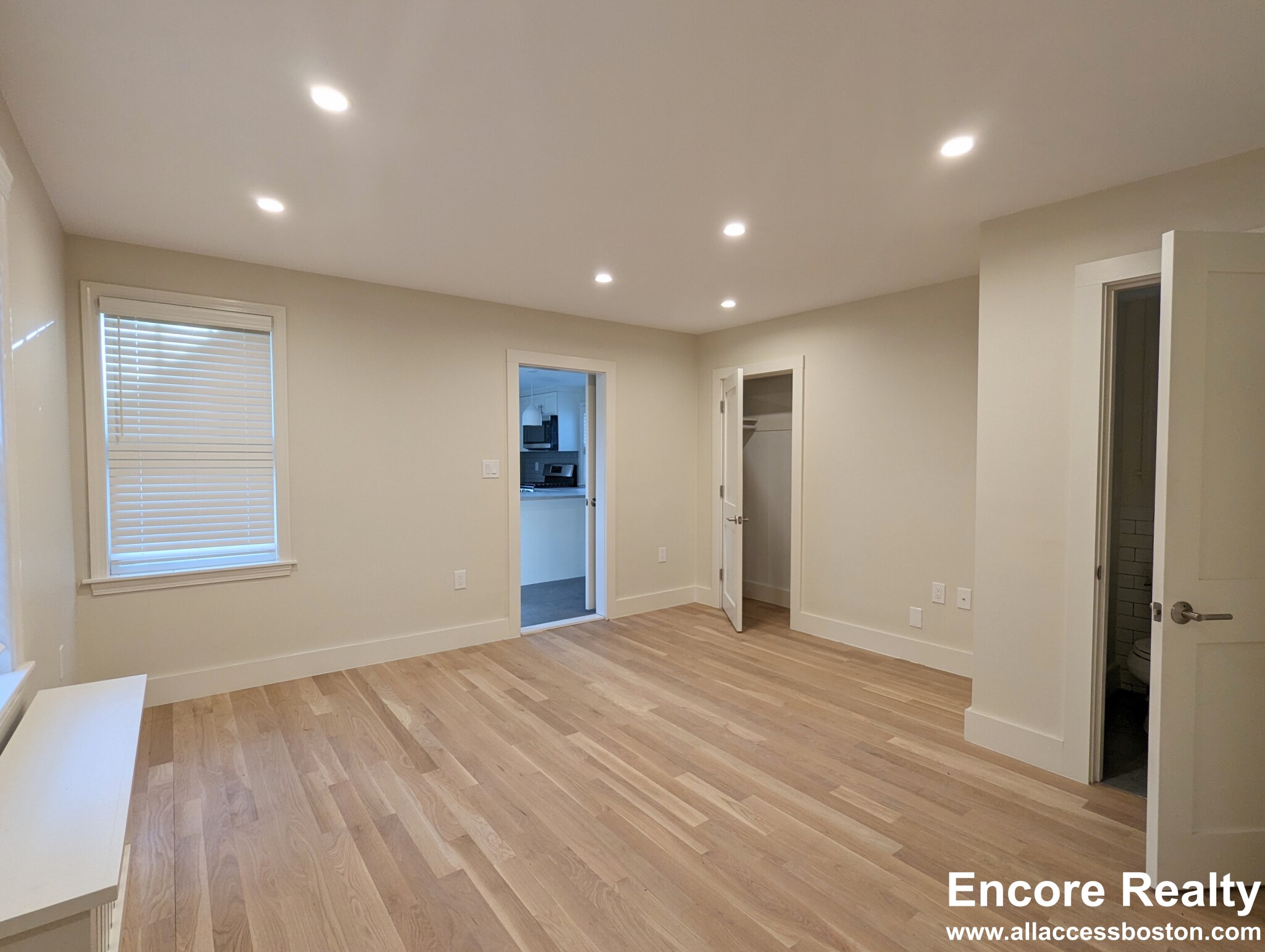 550 Franklin St, Riverside