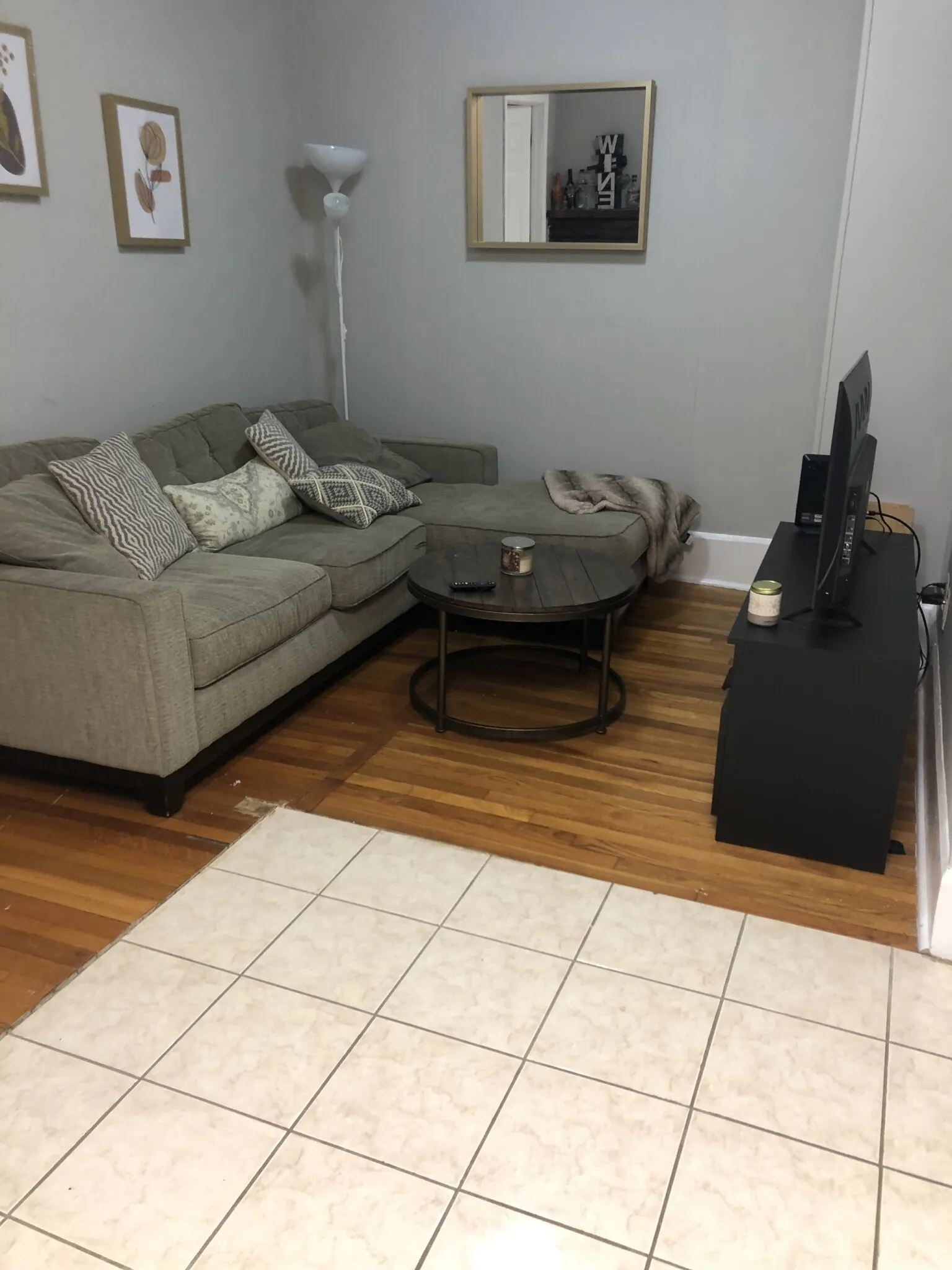 879 Beacon St, Fenway