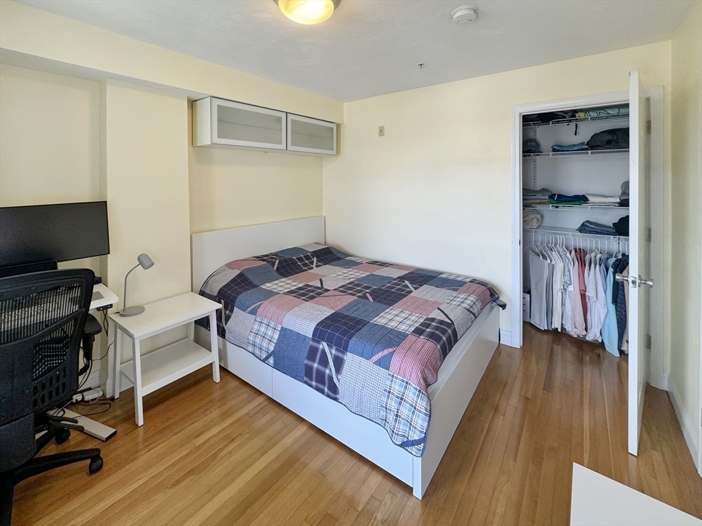 32 Parker St, Charlestown