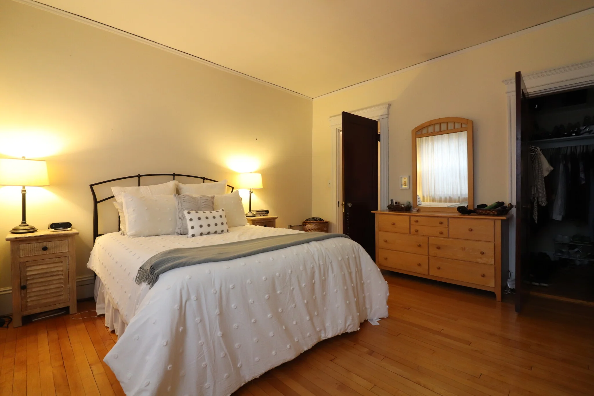 1100 Beacon St, Brookline