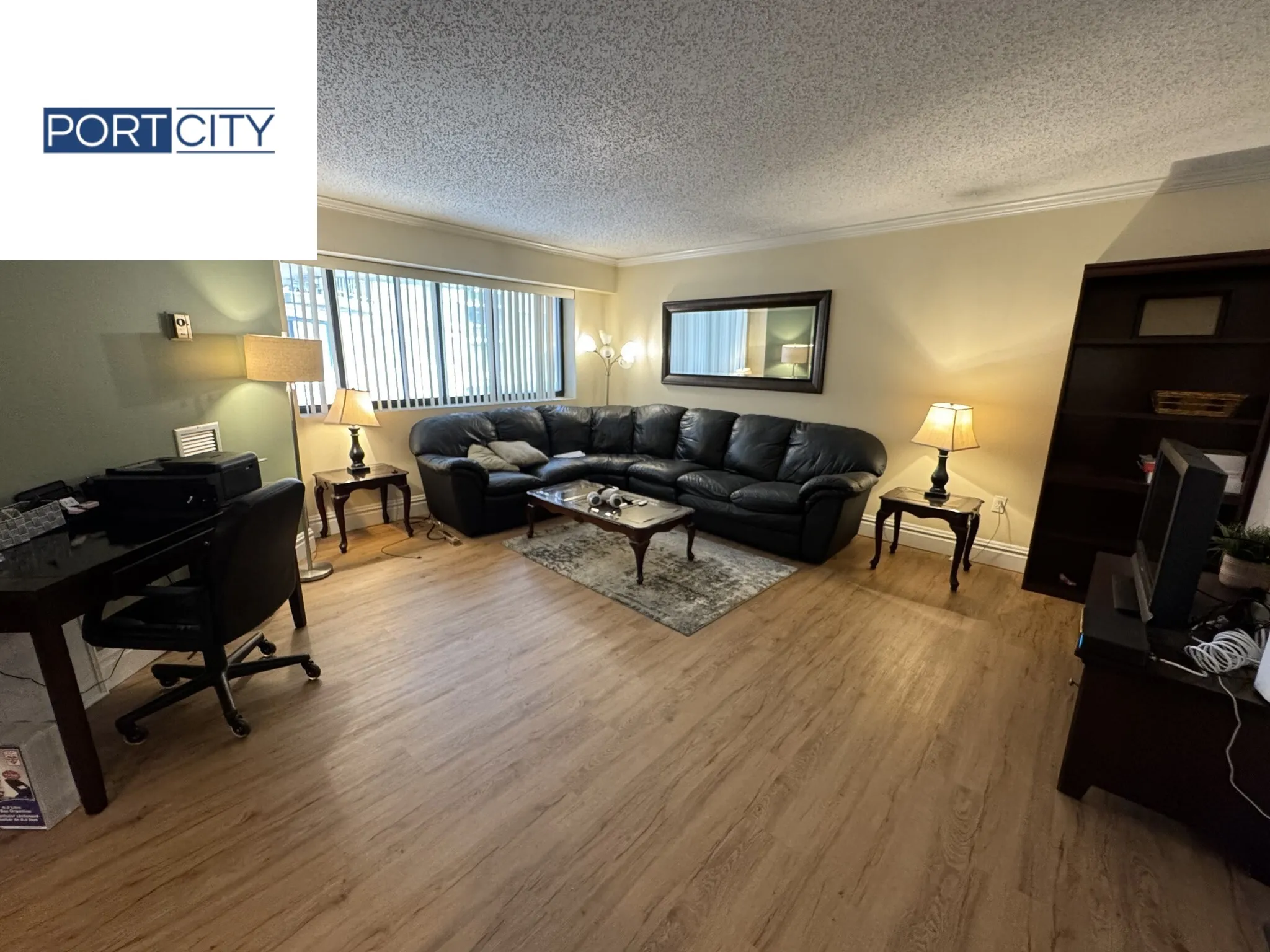 15 Beacon St, Downtown