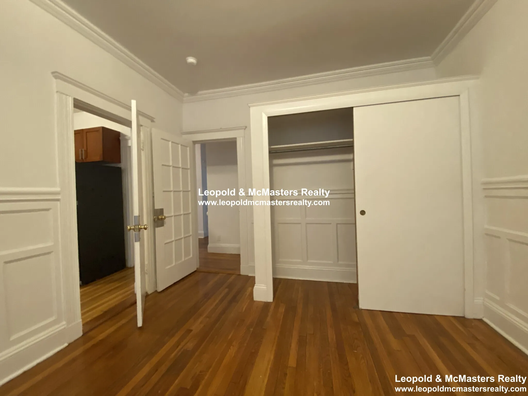 81 Winchester St, North Brookline