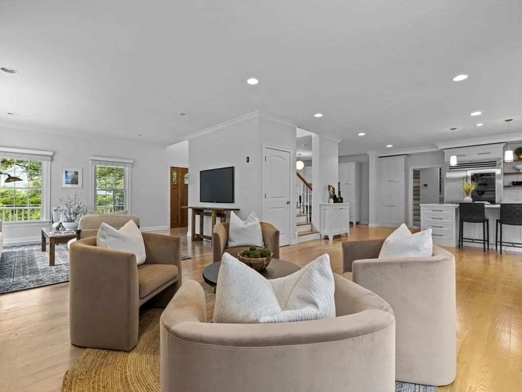 93 Goulding St W, Sherborn