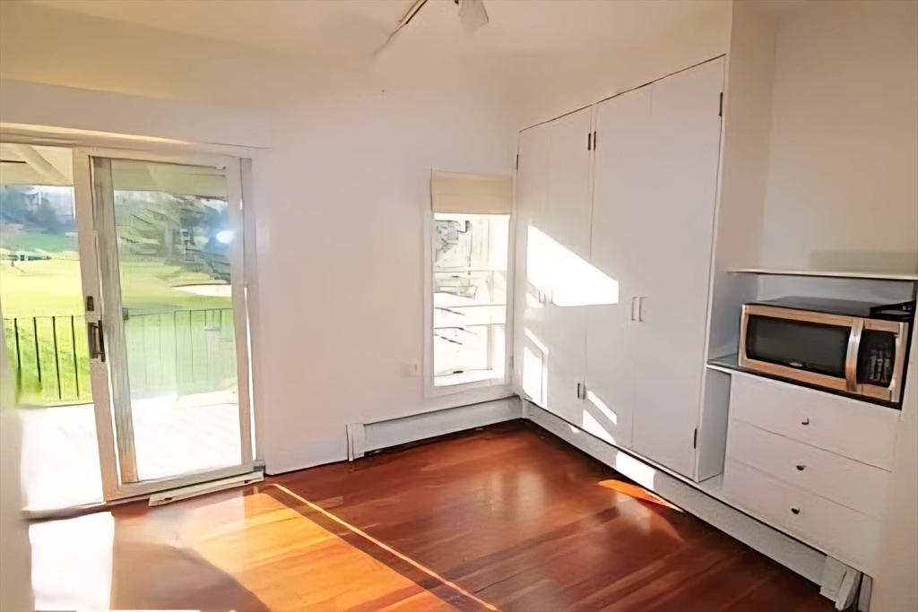 35 Commonwealth St, Watertown