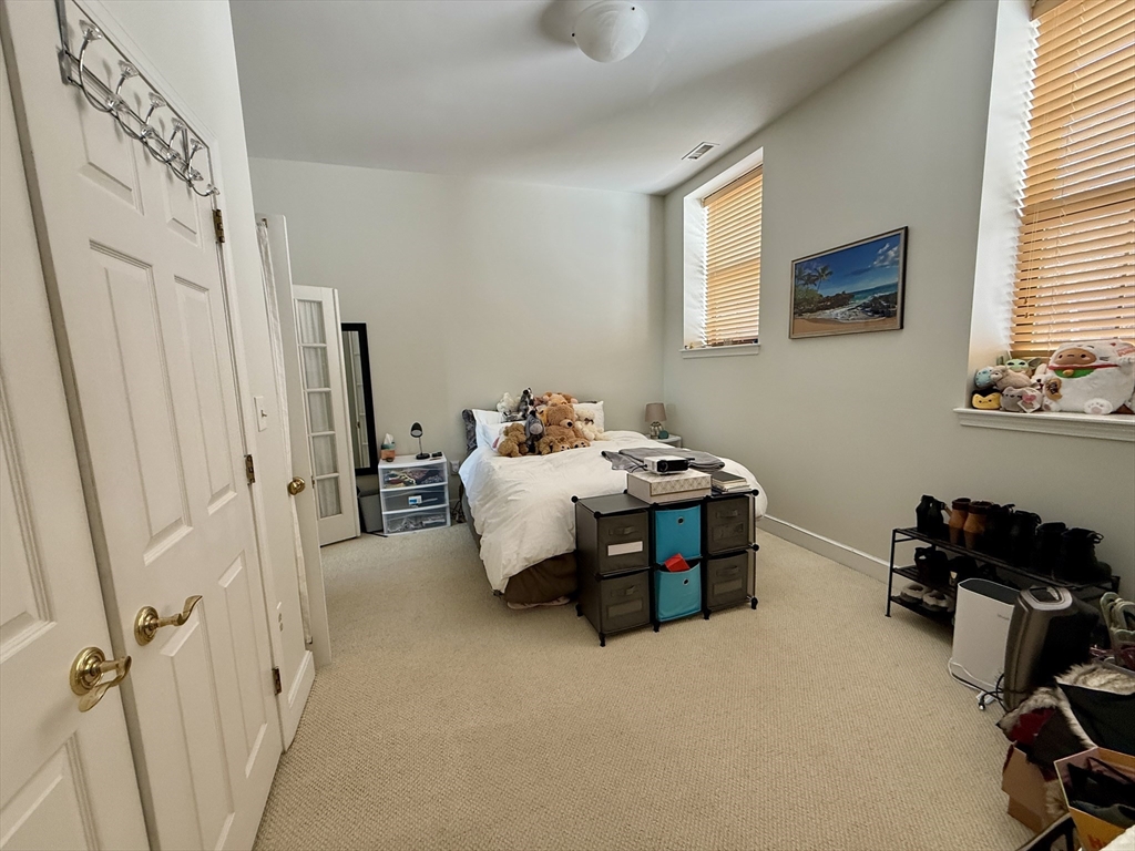 227 Summit Ave, Coolidge Corner