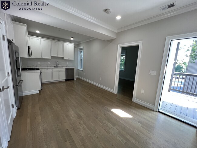 14 Mount Hood Rd, Brighton