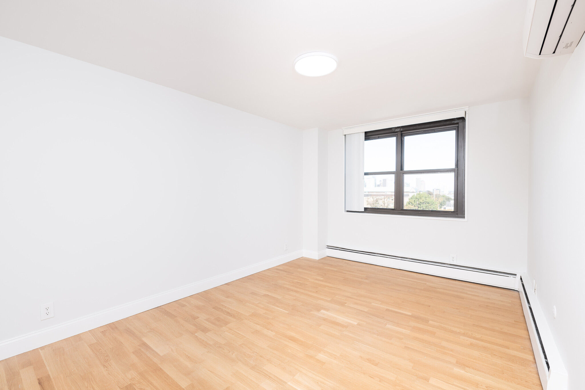 1410 Columbia Rd, South Boston