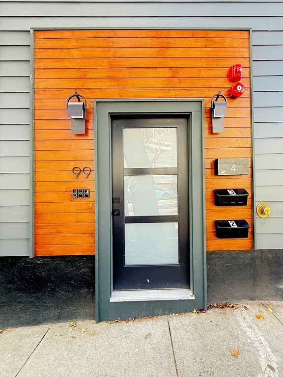 99 5th St, East Cambridge