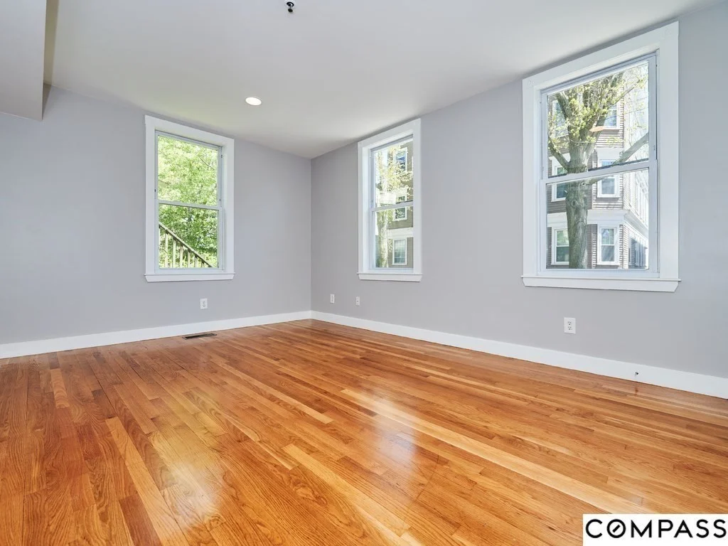 145 Pearl St, Cambridgeport