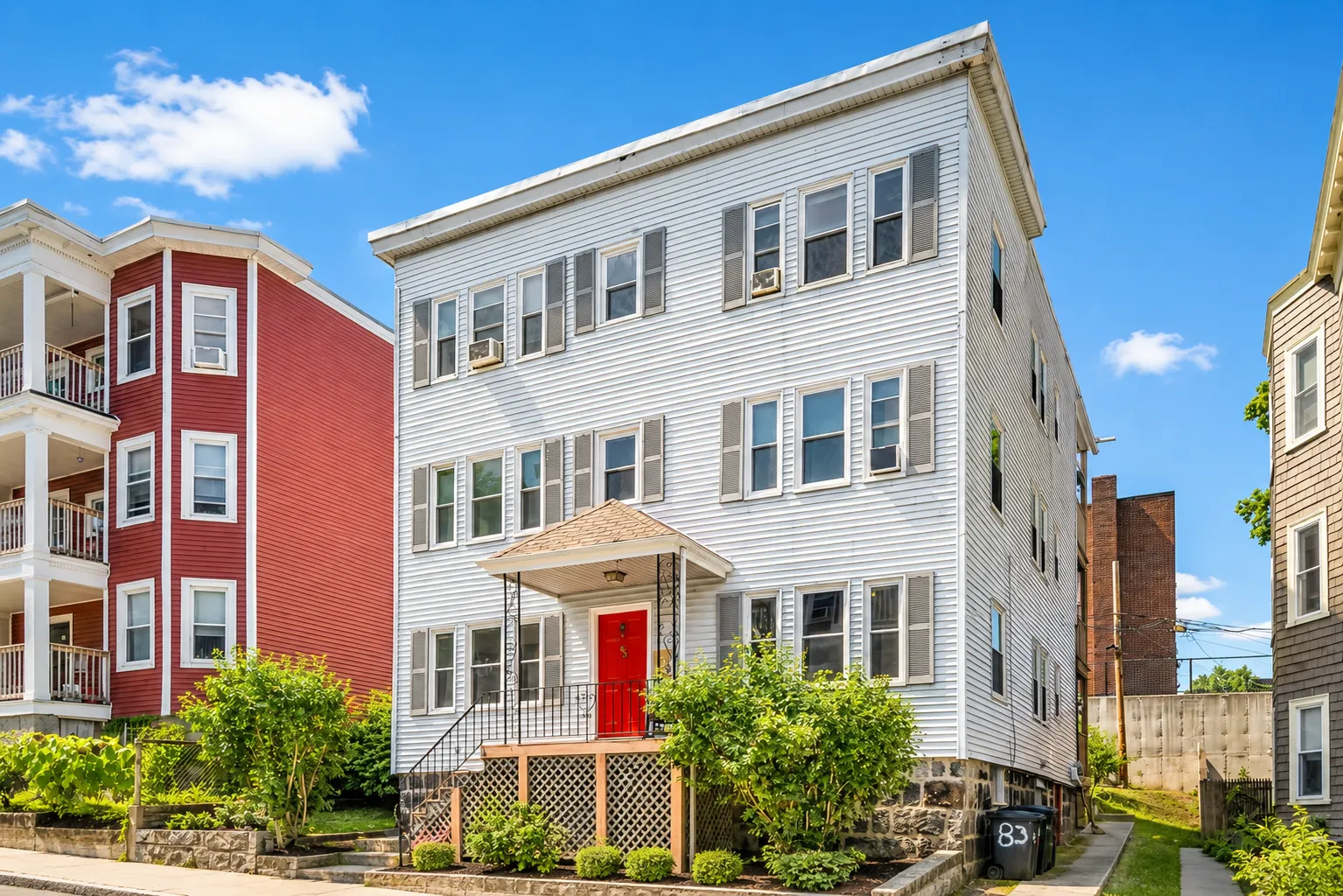 83 Parkton Rd, Jamaica Plain