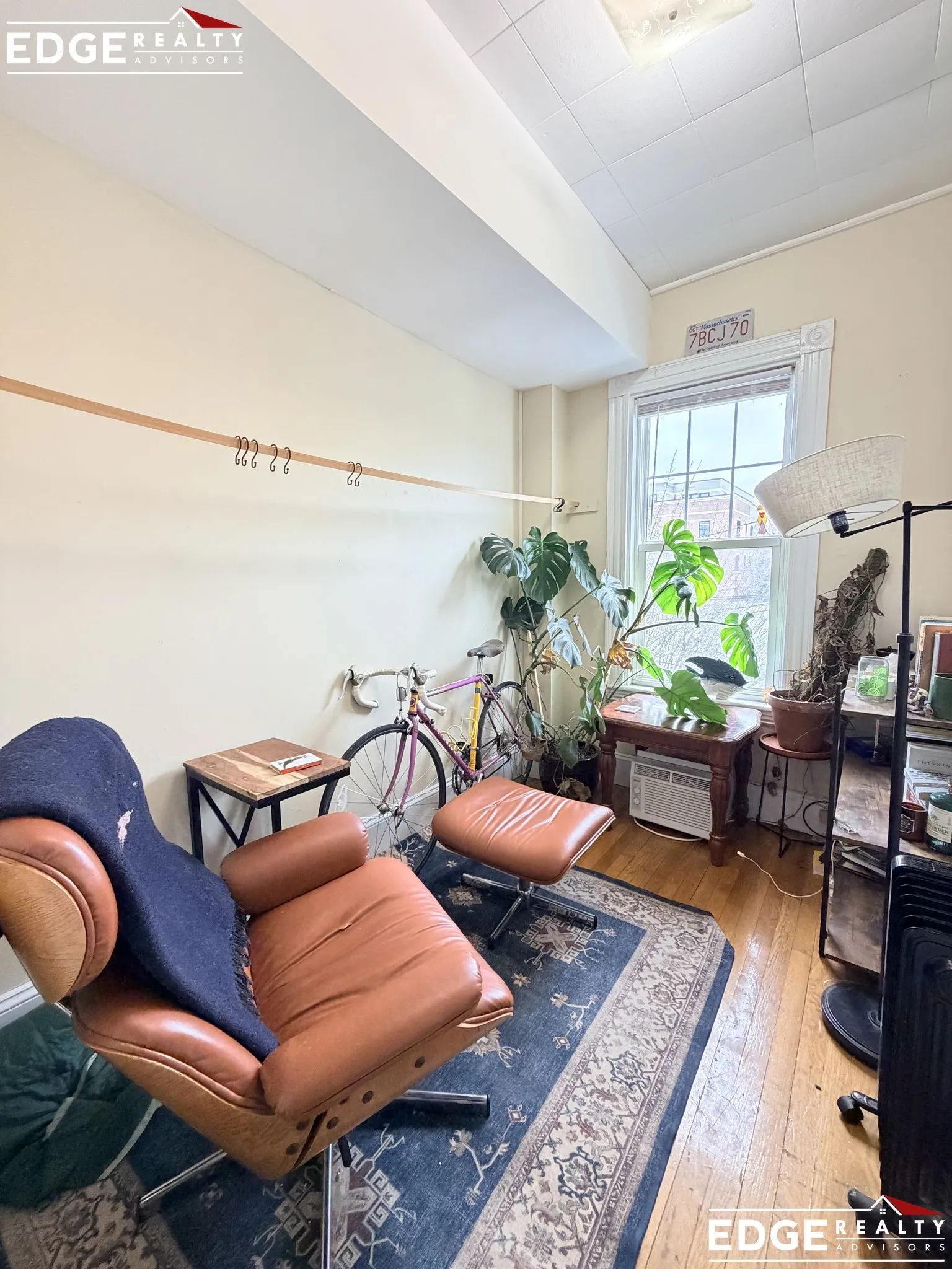 21 Bennett St, Oak Square