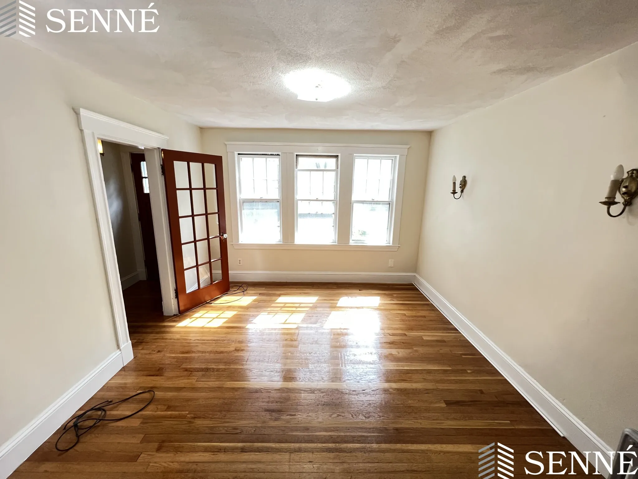 85 Wendell St, Baldwin