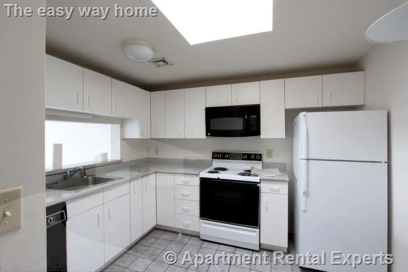 175 Beacon St, Ward Two