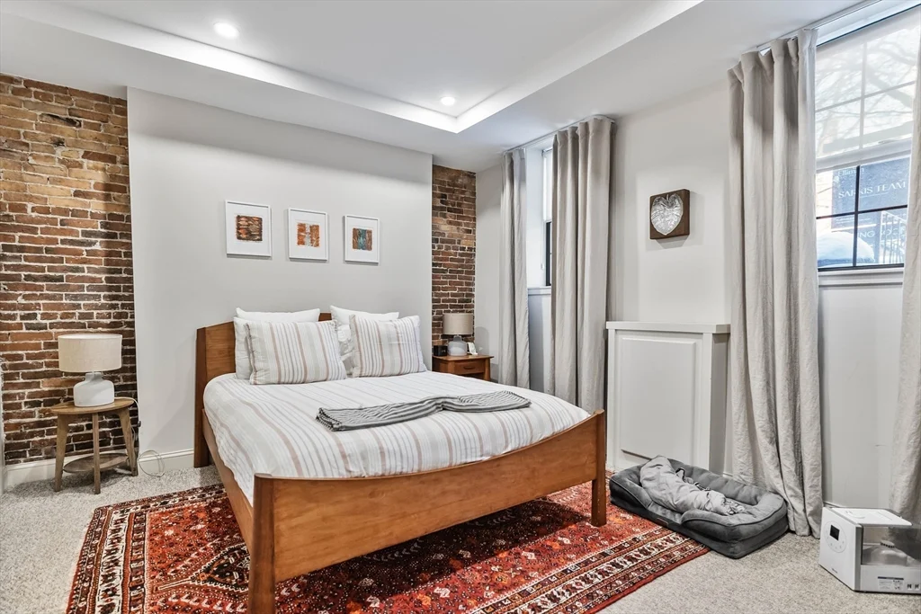 93 Third St, East Cambridge