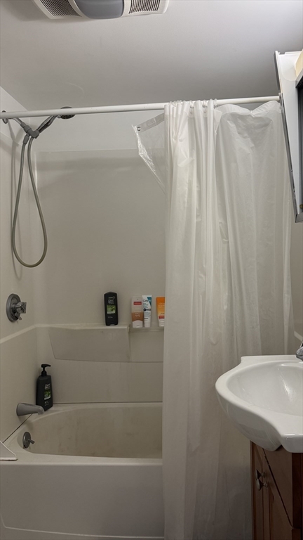 320 Crescent St, South Waltham