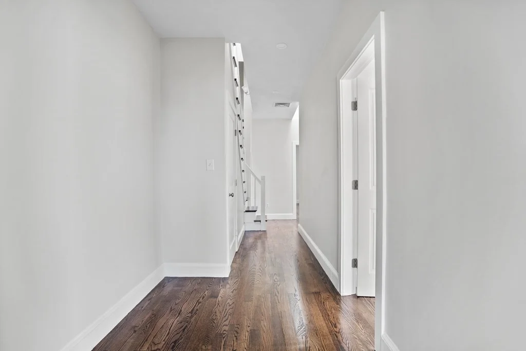 118 Dorchester St, South Boston