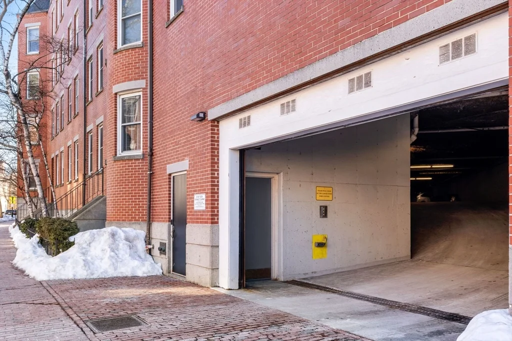 47 Harvard St, Charlestown