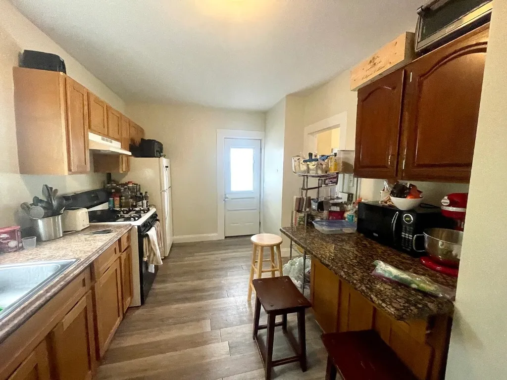 123 Winthrop St, Medford