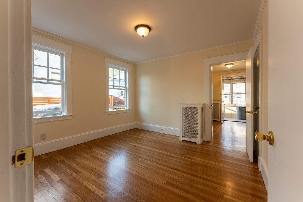 87 Harnden Ave, Watertown