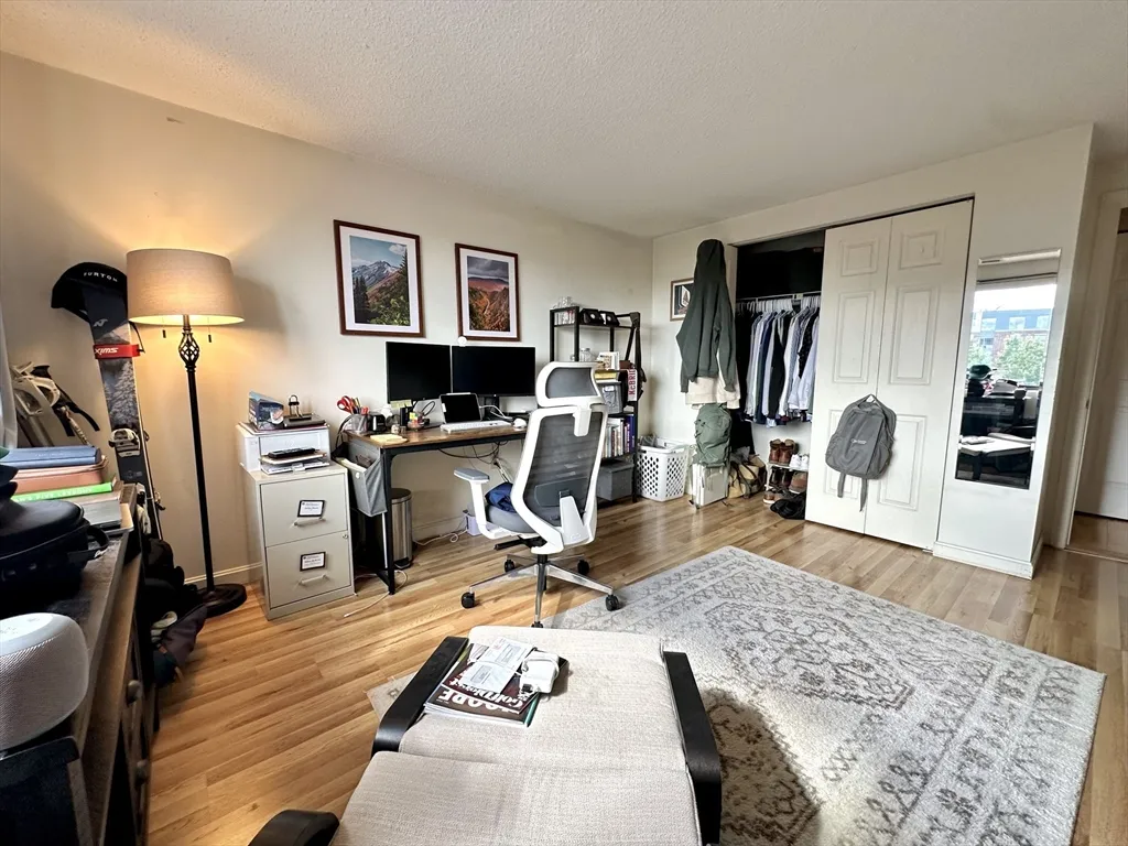 30 Revere Beach Pkwy, Wellington