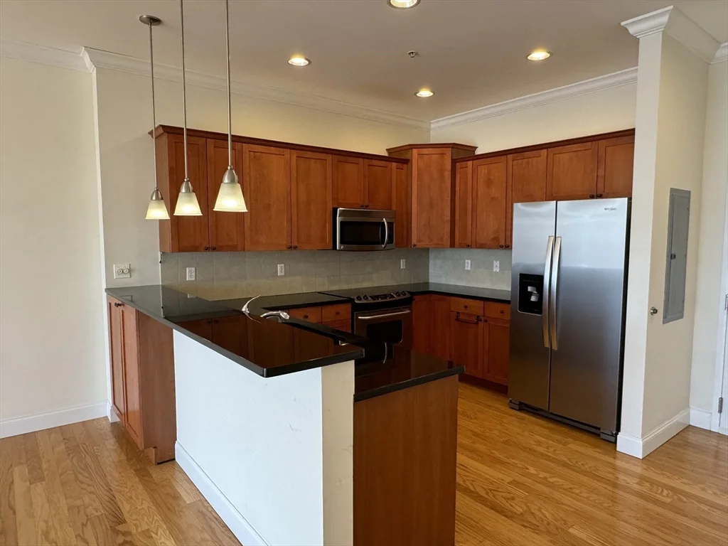 500 Union St, Westborough