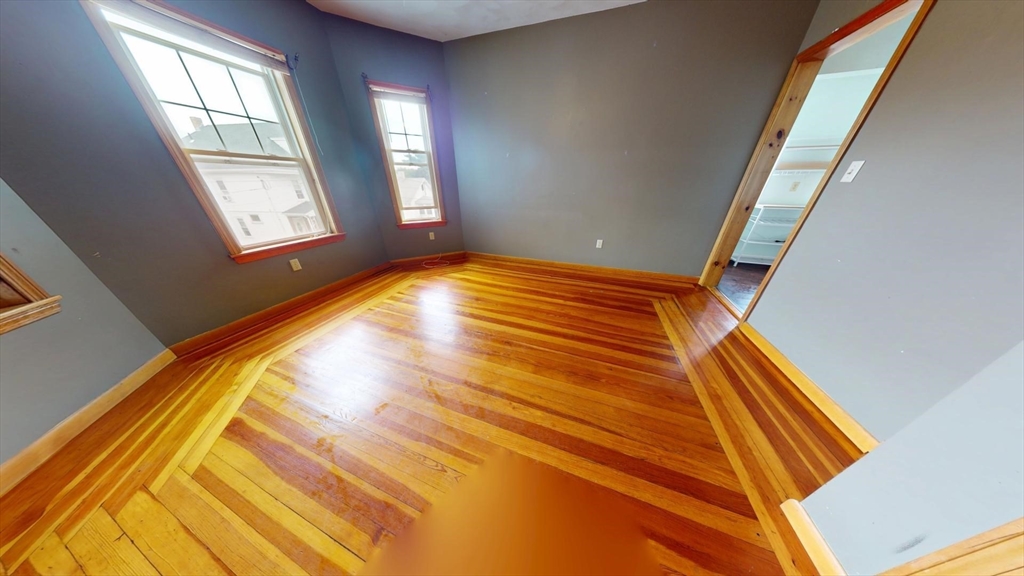 27 Princeton St, Medford