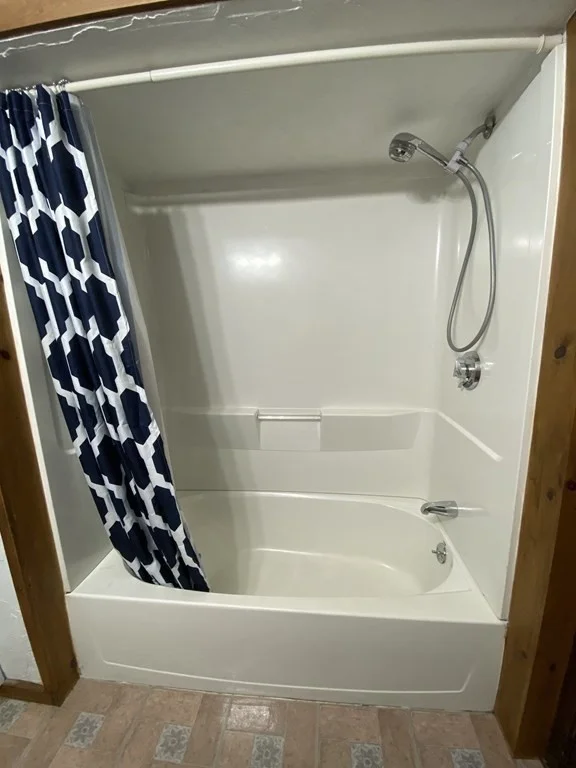 117 Towtaid, Cherry Valley