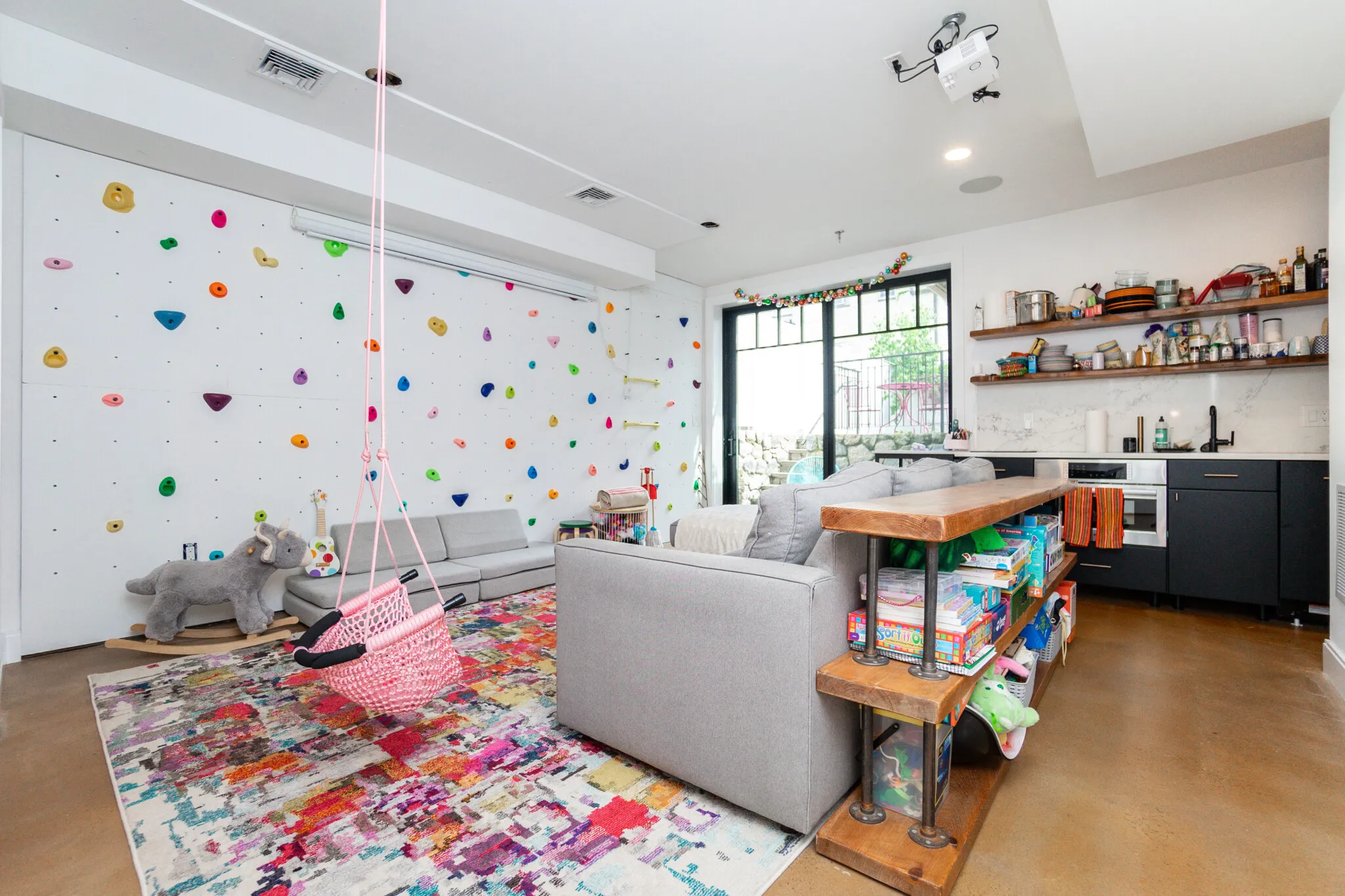 452 West Fourth St, South Boston