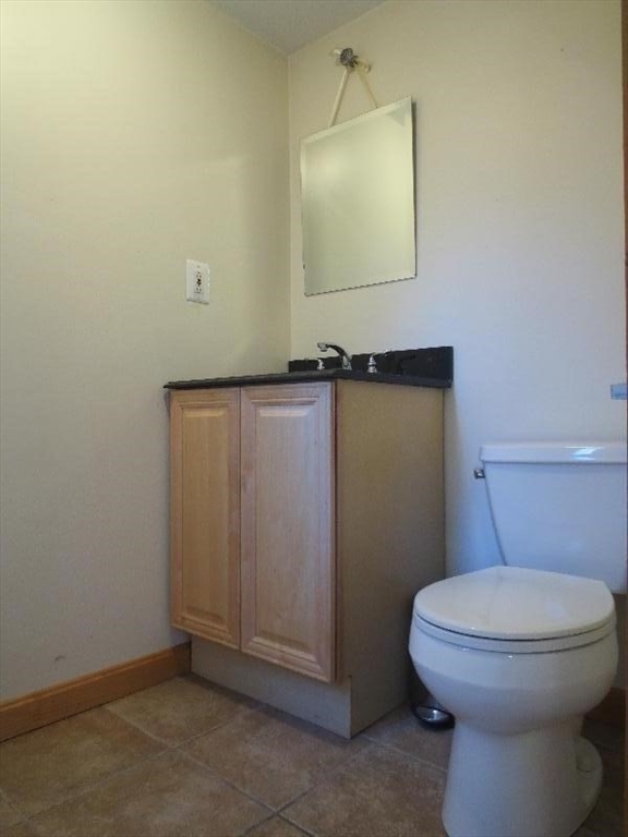 24 Jenkins St, South Boston