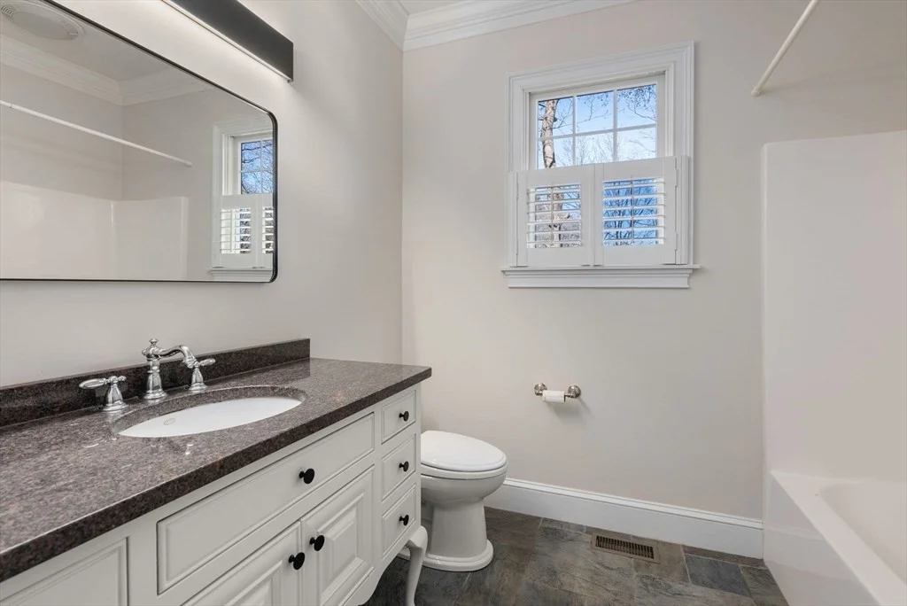 11 Bobolink Rd, Newton Lower Falls