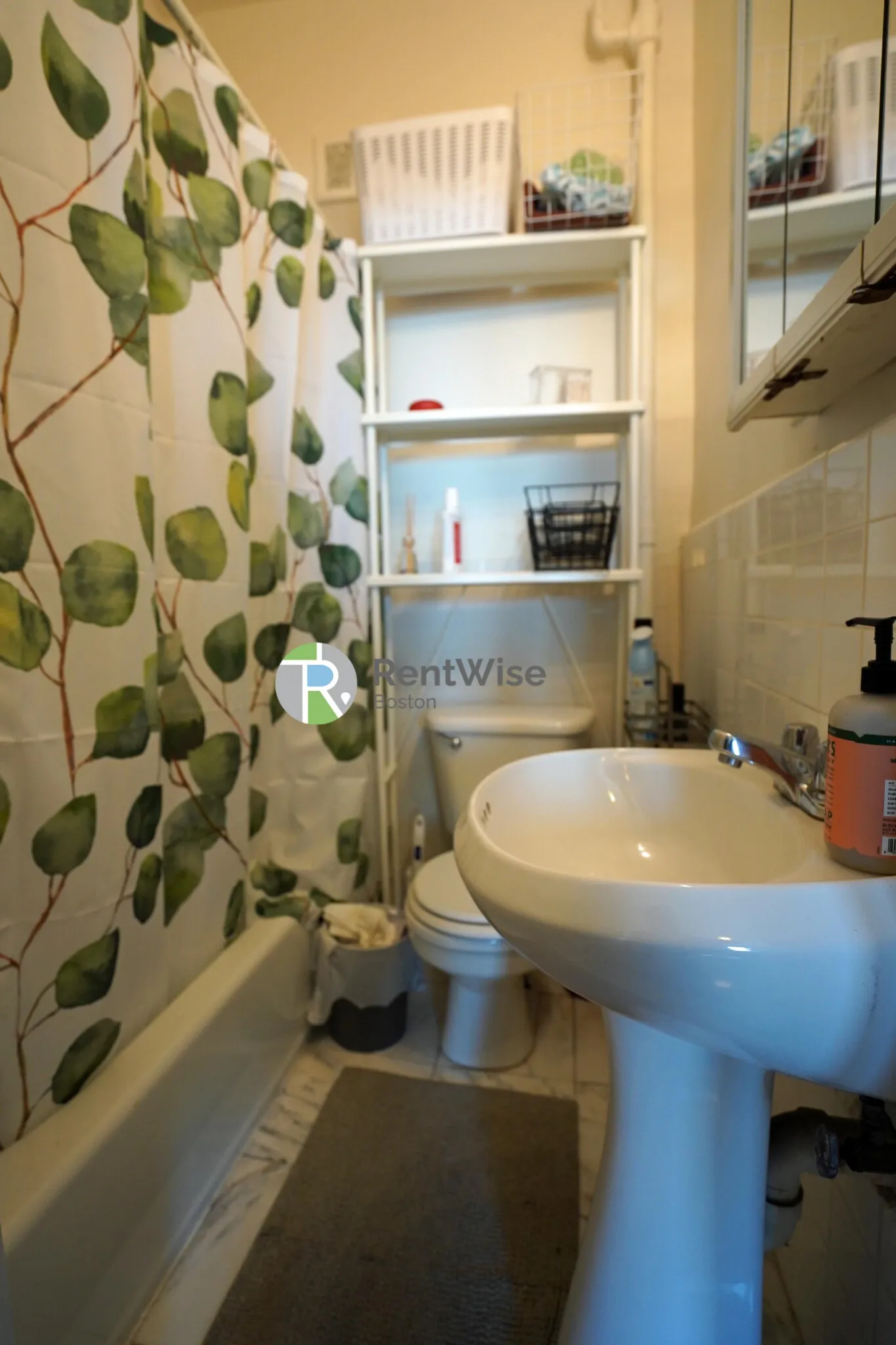 1216 Commonwealth Ave, Brighton