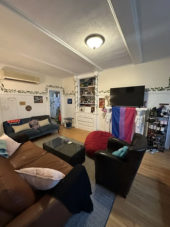 6 Bellvista, Brighton