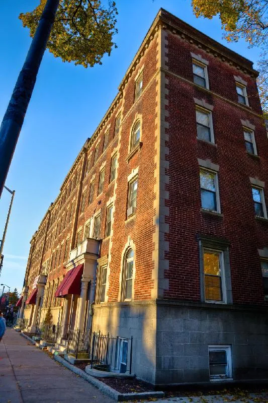 1616 Massachusetts Ave, Neighborhood Nine