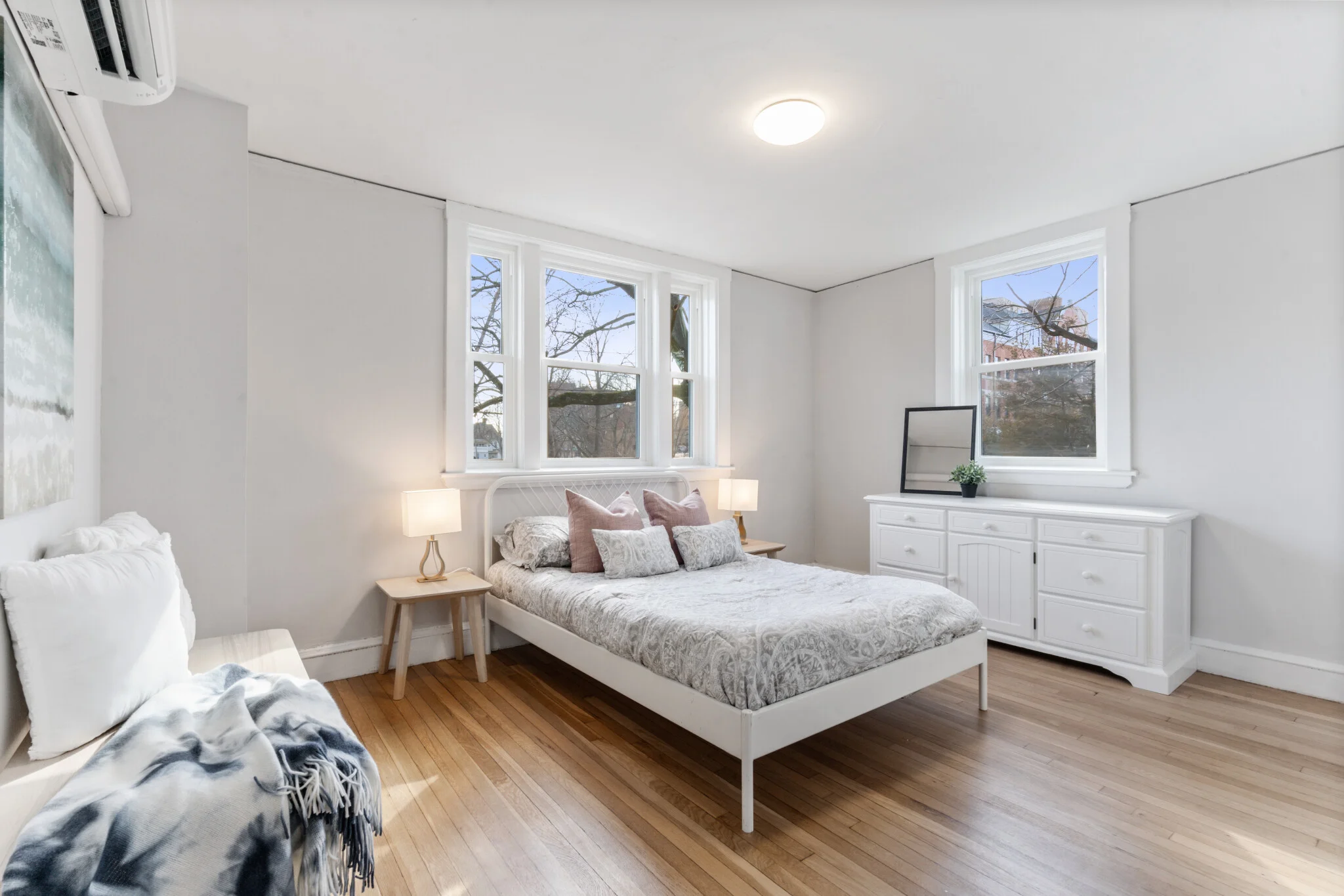 40 Butler Rd, Quincy