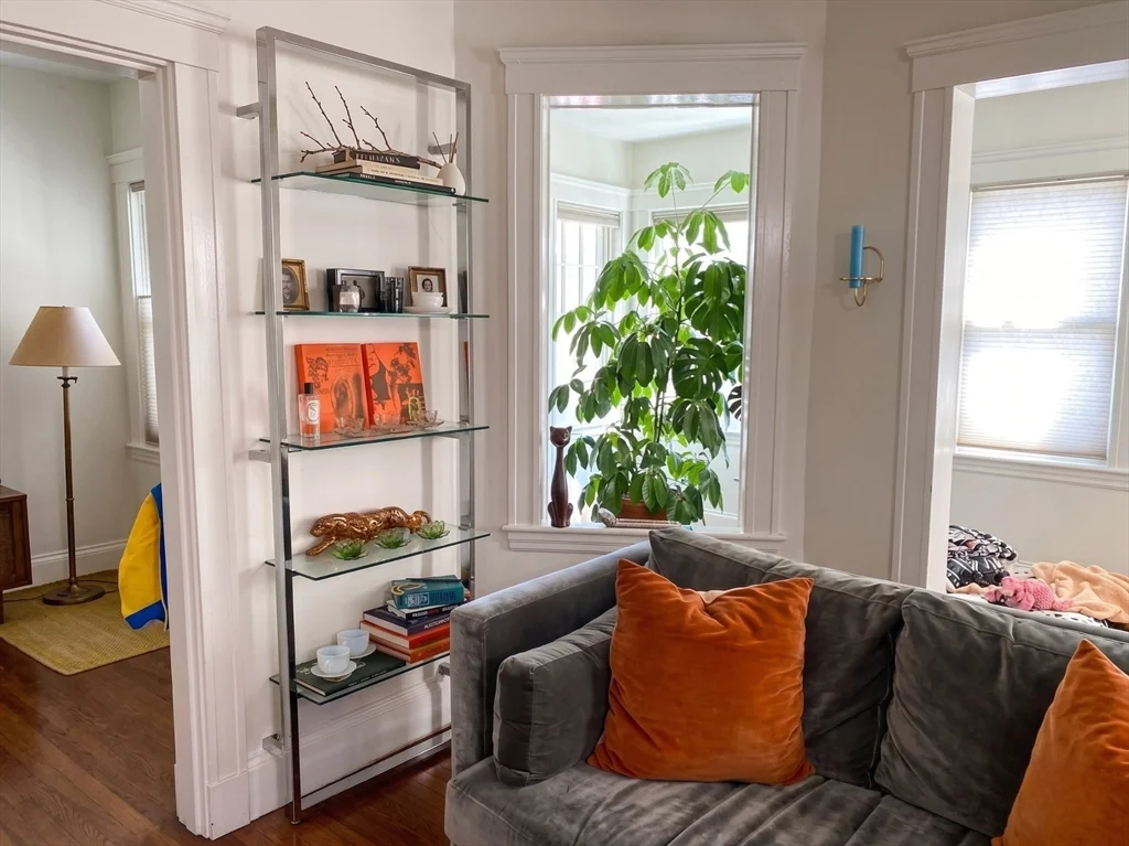 43 Lee St, Harvard Square