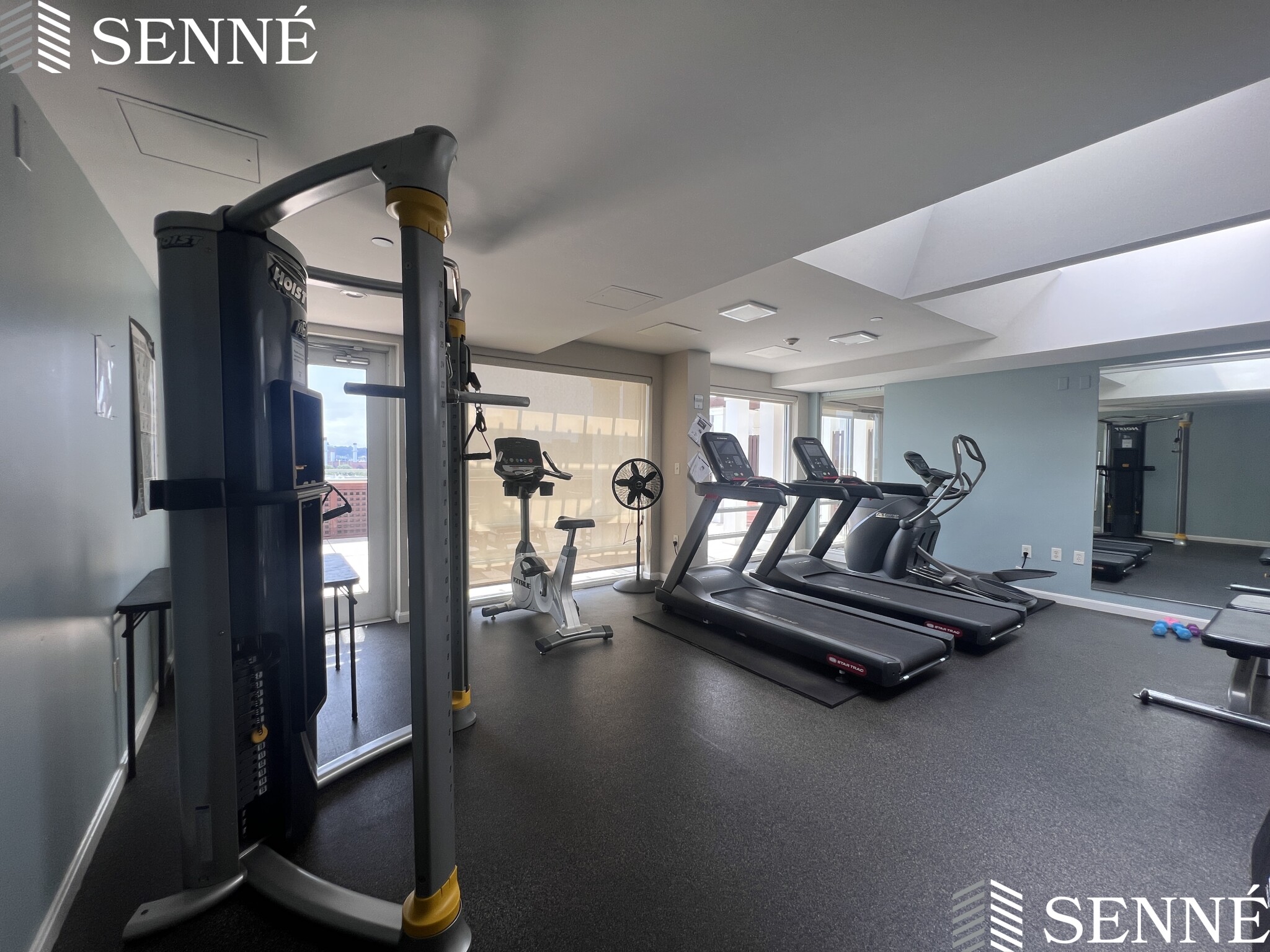 1008 Massachusetts Ave, Riverside