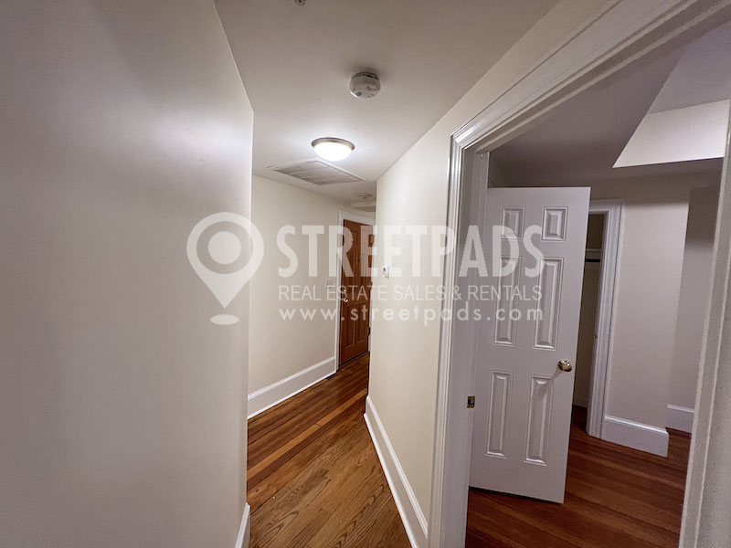 881 Massachusetts Ave, Central Square