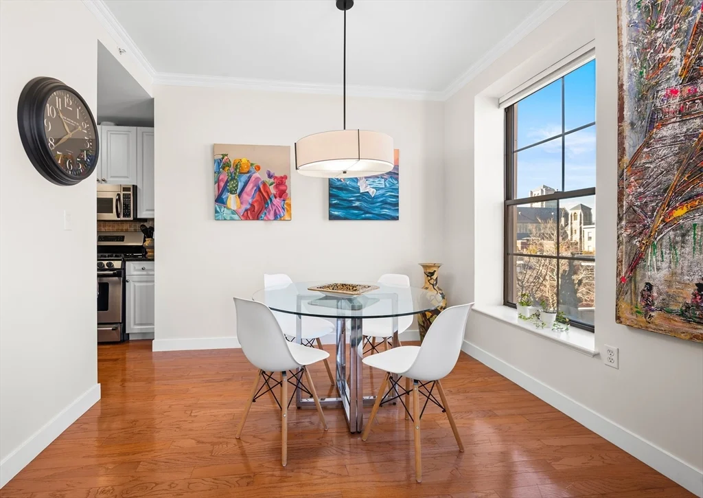 519 Harrison Ave, South End