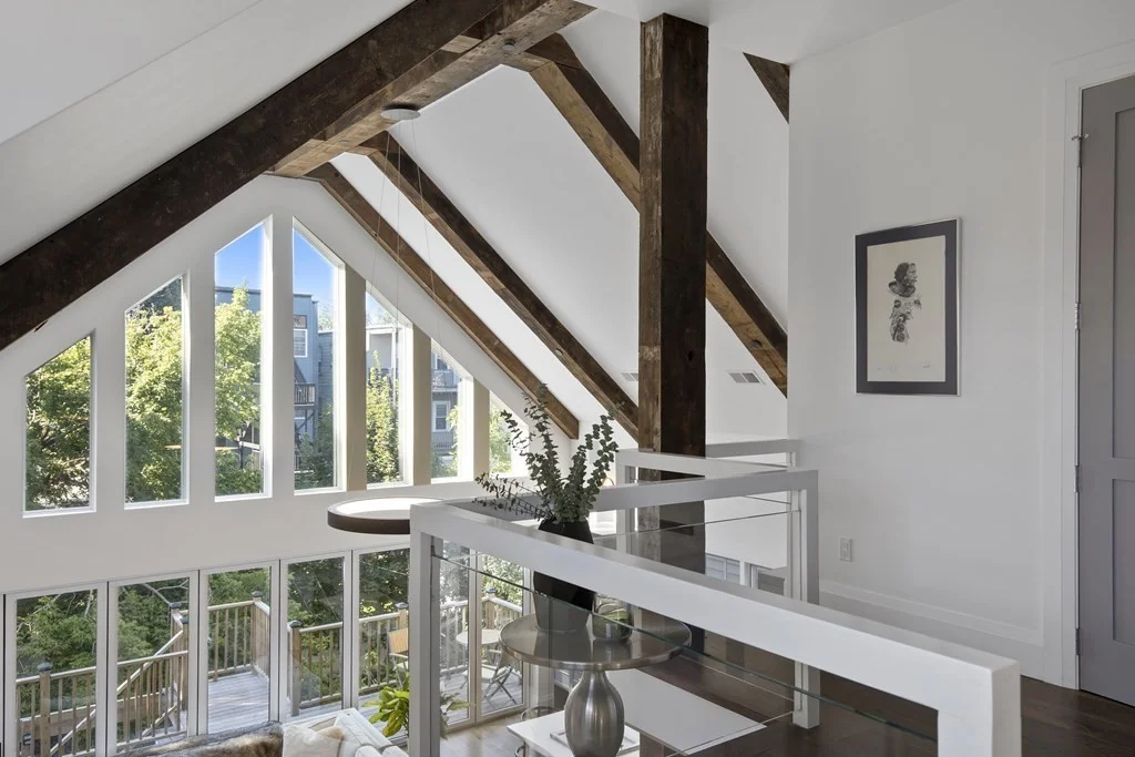 719 E 2nd St, South Boston