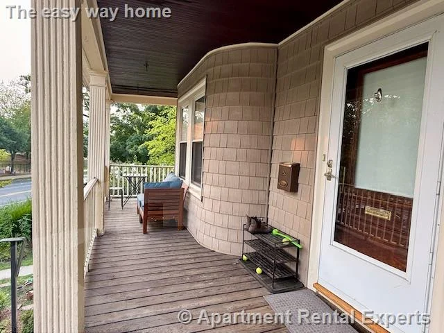 76 Powderhouse Blvd, Davis Square