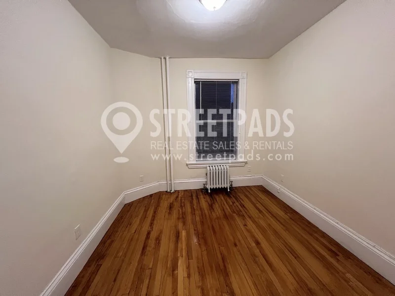 2 Ware St, Mid-Cambridge