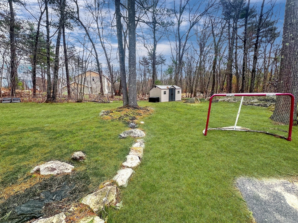 170 Saddle Hill Rd, Hopkinton