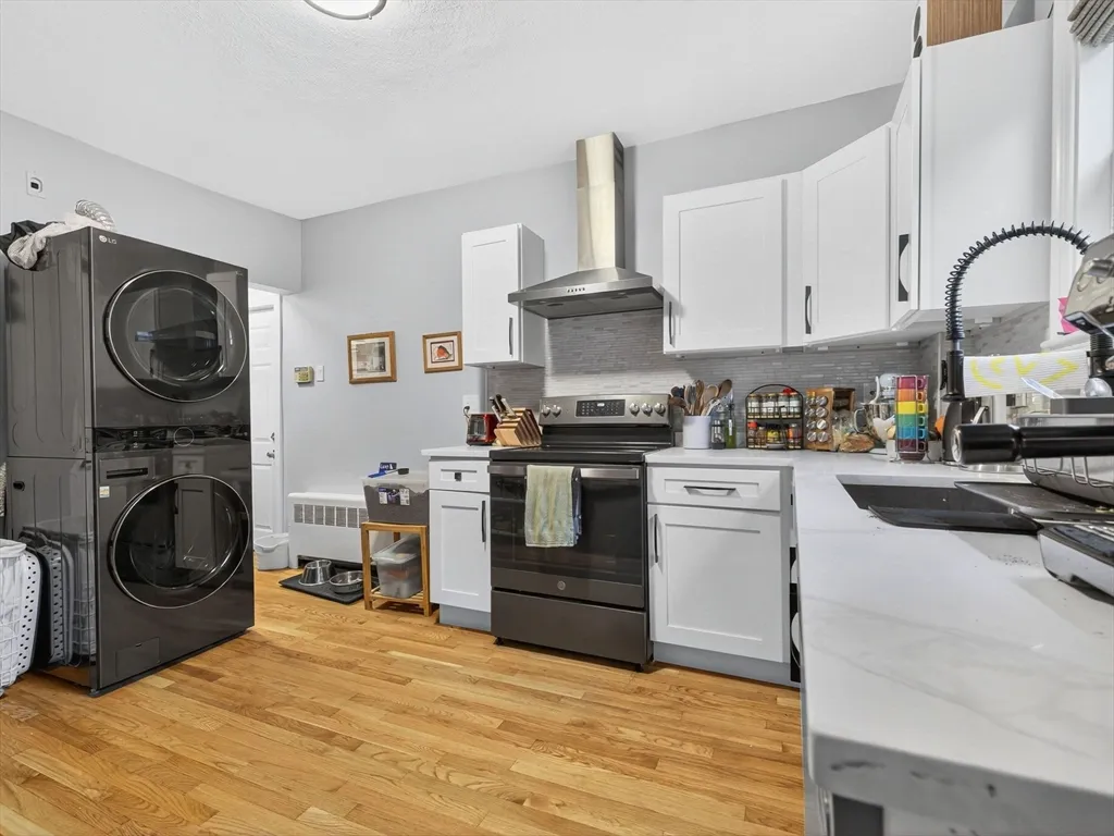 44 William St, Tufts University