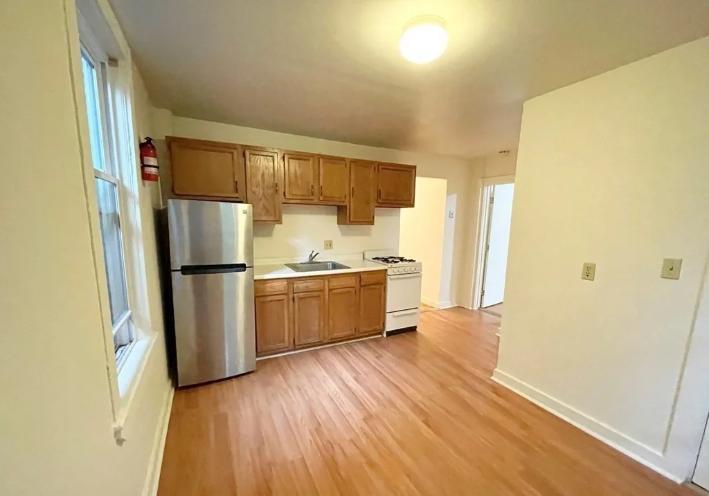 1574 Tremont St, Mission Hill