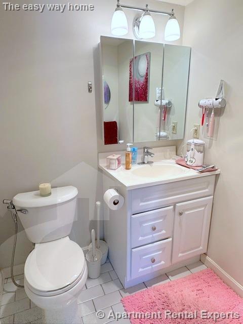 100 High St, Medford Square