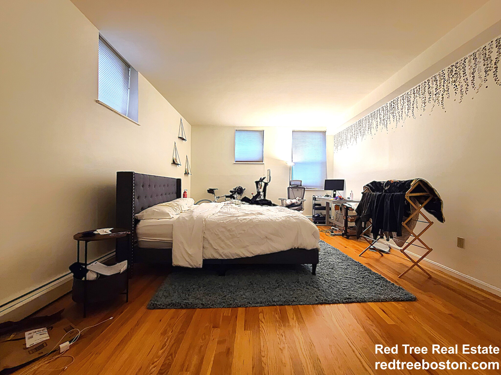 50 Winchester St, North Brookline