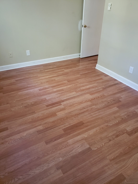 296 Emerson Ave, Hampstead