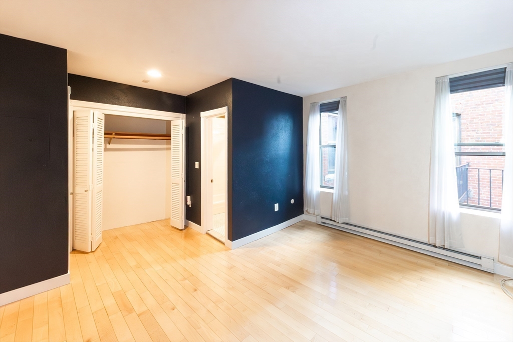 8 Battery St, North End