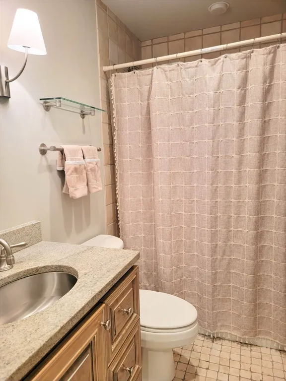 130 Fulton St, North End