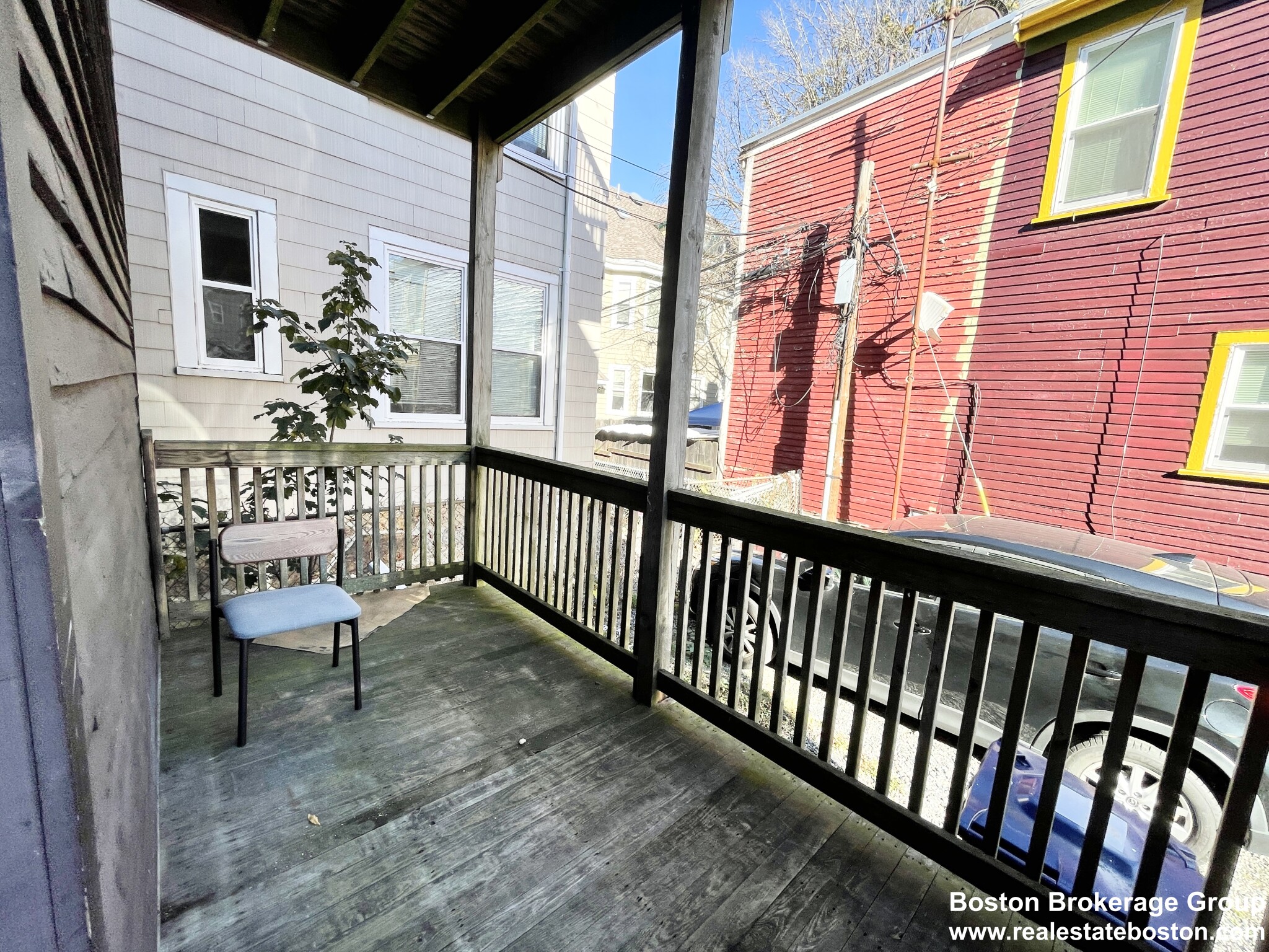 37 Hillside St, Mission Hill